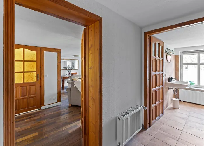 Apartamento Sabina Monteurwohnung I 75 Zoll Tv I Küche I Bad I Backofen I Trebbin