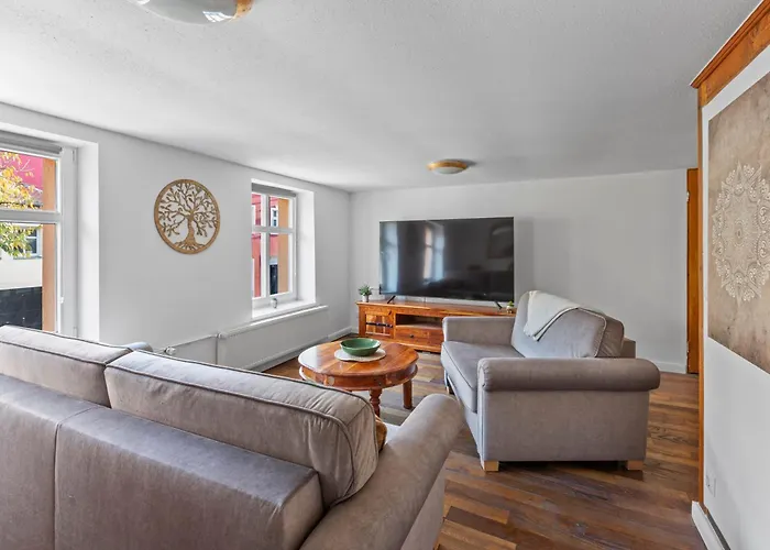 Sabina Monteurwohnung I 75 Zoll Tv I Küche I Bad I Backofen I Apartamento