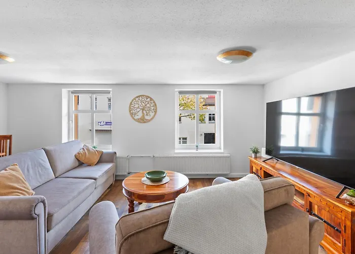 Sabina Monteurwohnung I 75 Zoll Tv I Küche I Bad I Backofen I Apartamento *